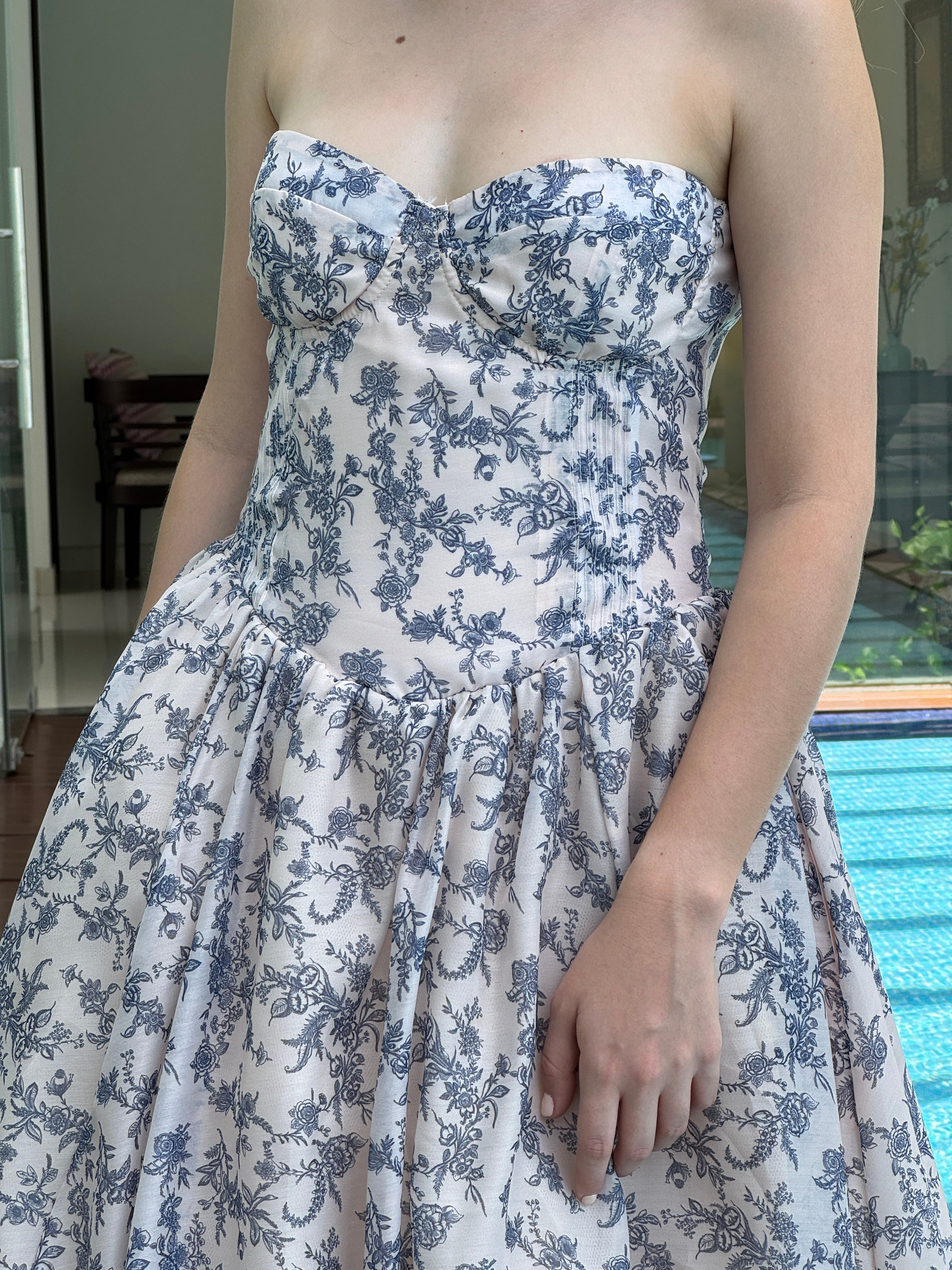 Fanny off-shoulder midi dress