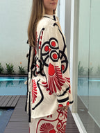 Amaranta set: camisa y pantalón estampado gráfico