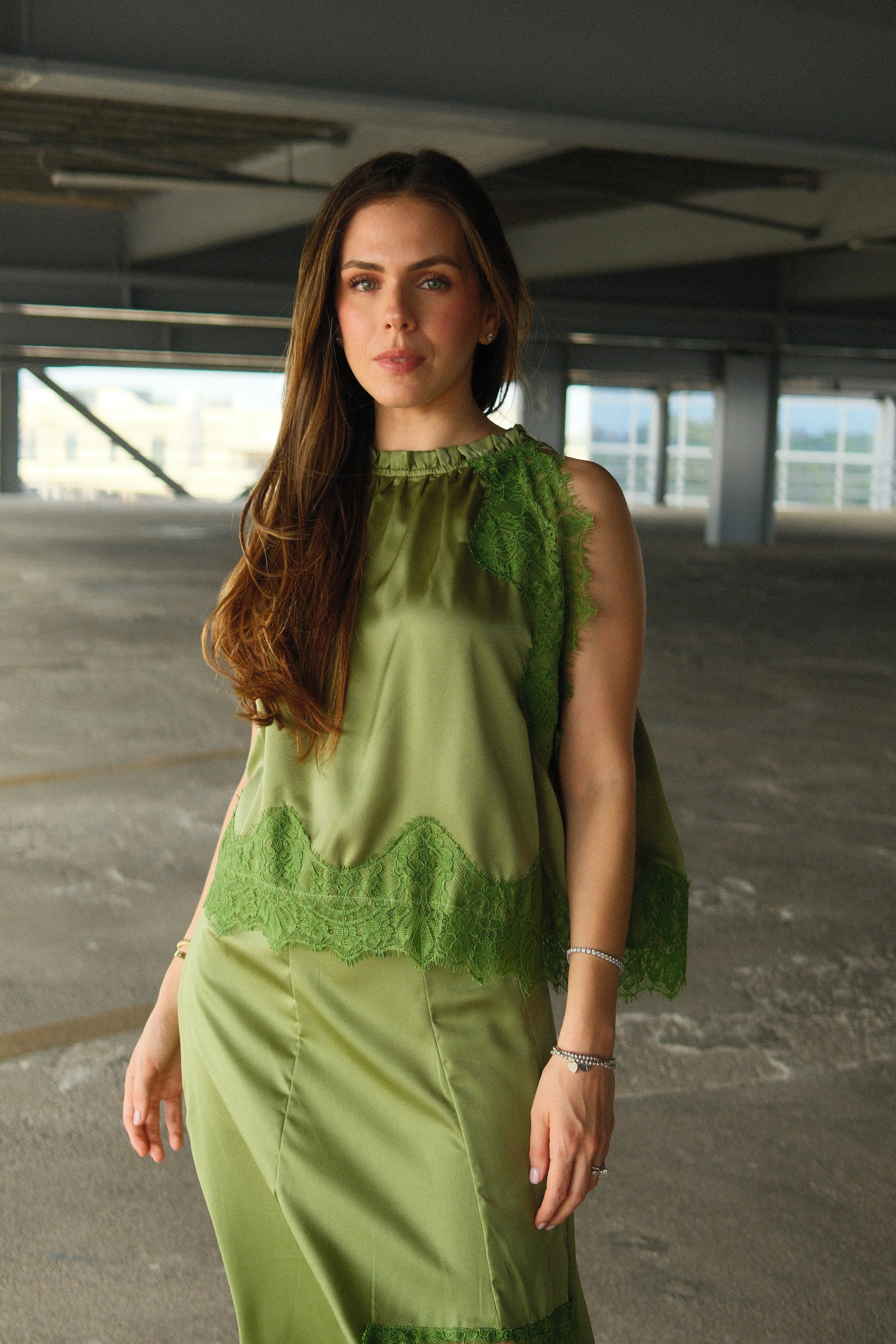 Florence Conjunto Top y Falda con Encaje