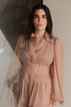 Linnea Conjunto Taupe Vestido y Shorts