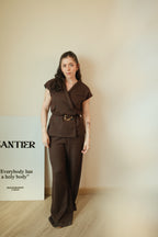 Lola Set Café Blusa + Pantalón