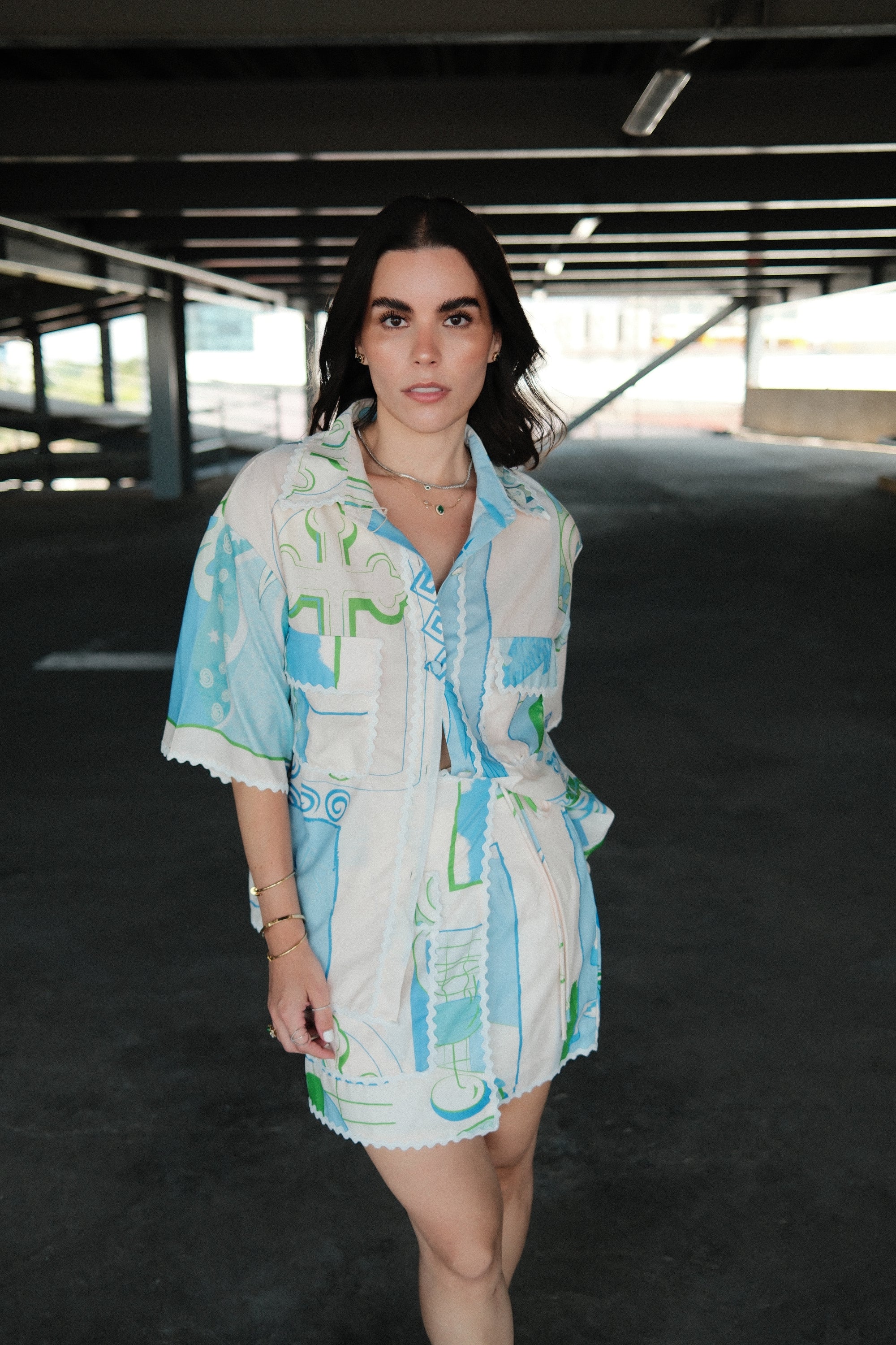 Geometrico Set Camisa Oversize + Falda