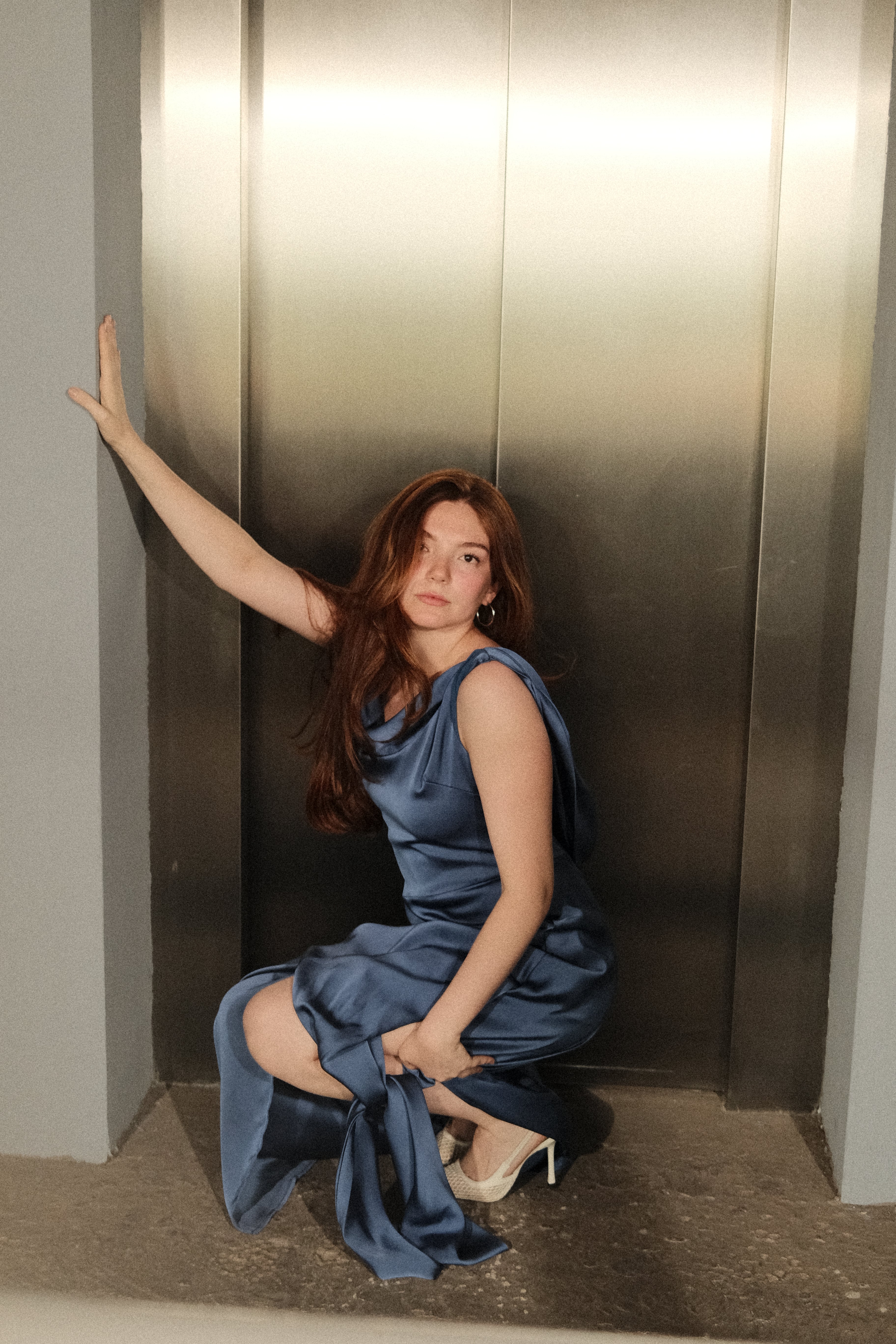 Éliane Sapphire Open-Back Satin Dress