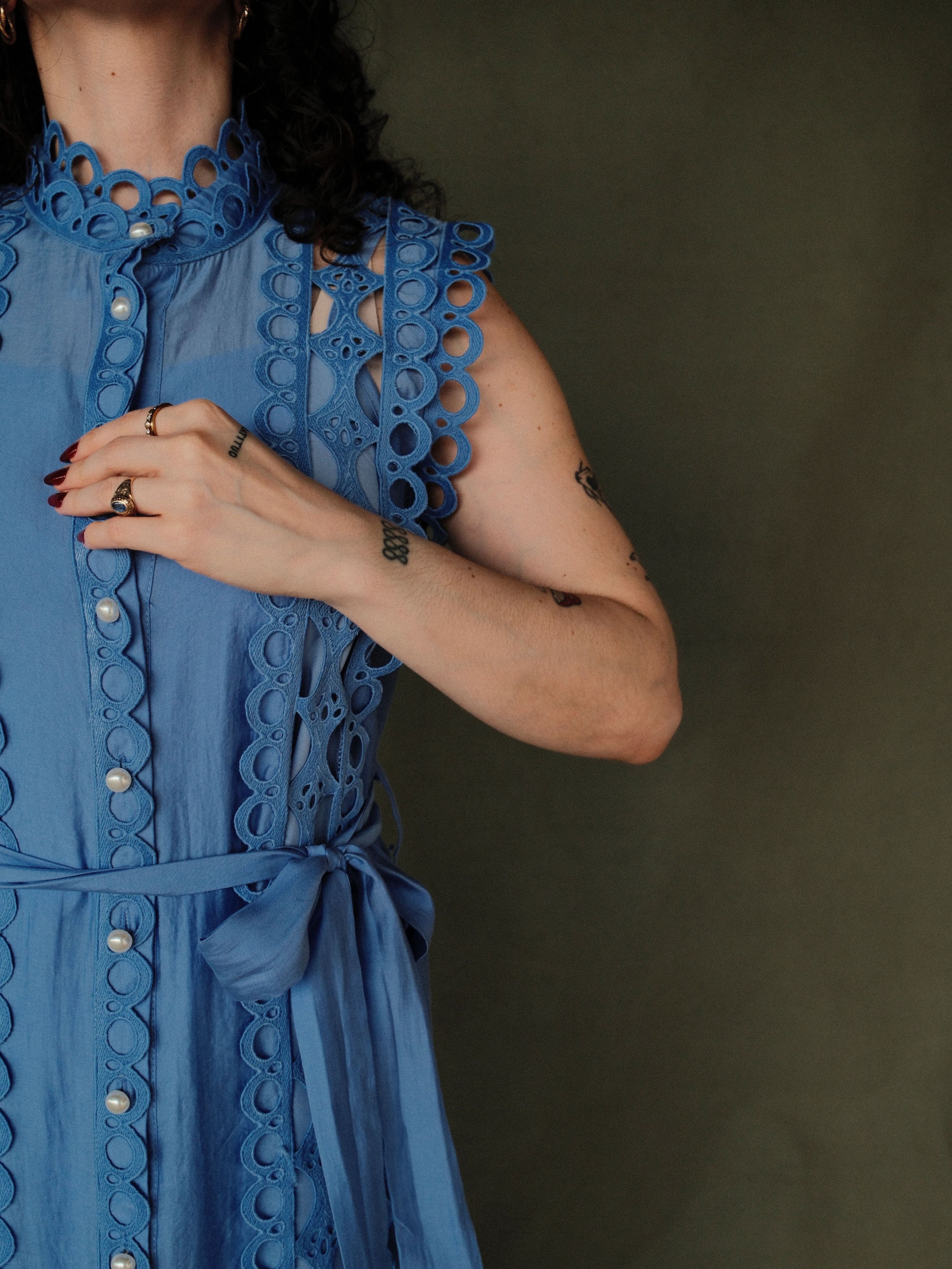 RAQUEL SLEVELESS HIGH NECK DRESS