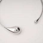 Axelle drop necklace