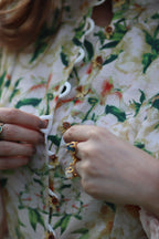 VESTIDO LARGO BOTÓN DE FLOR