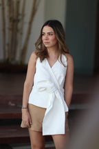 BLUSA ASIMETRICA BLANCA