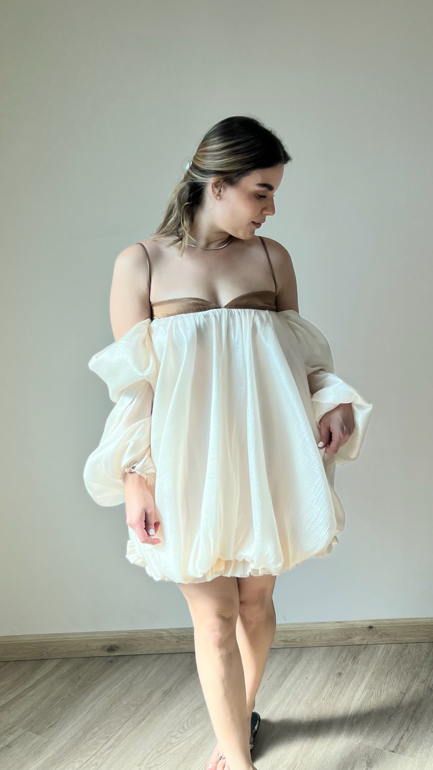 Laura mini vestido