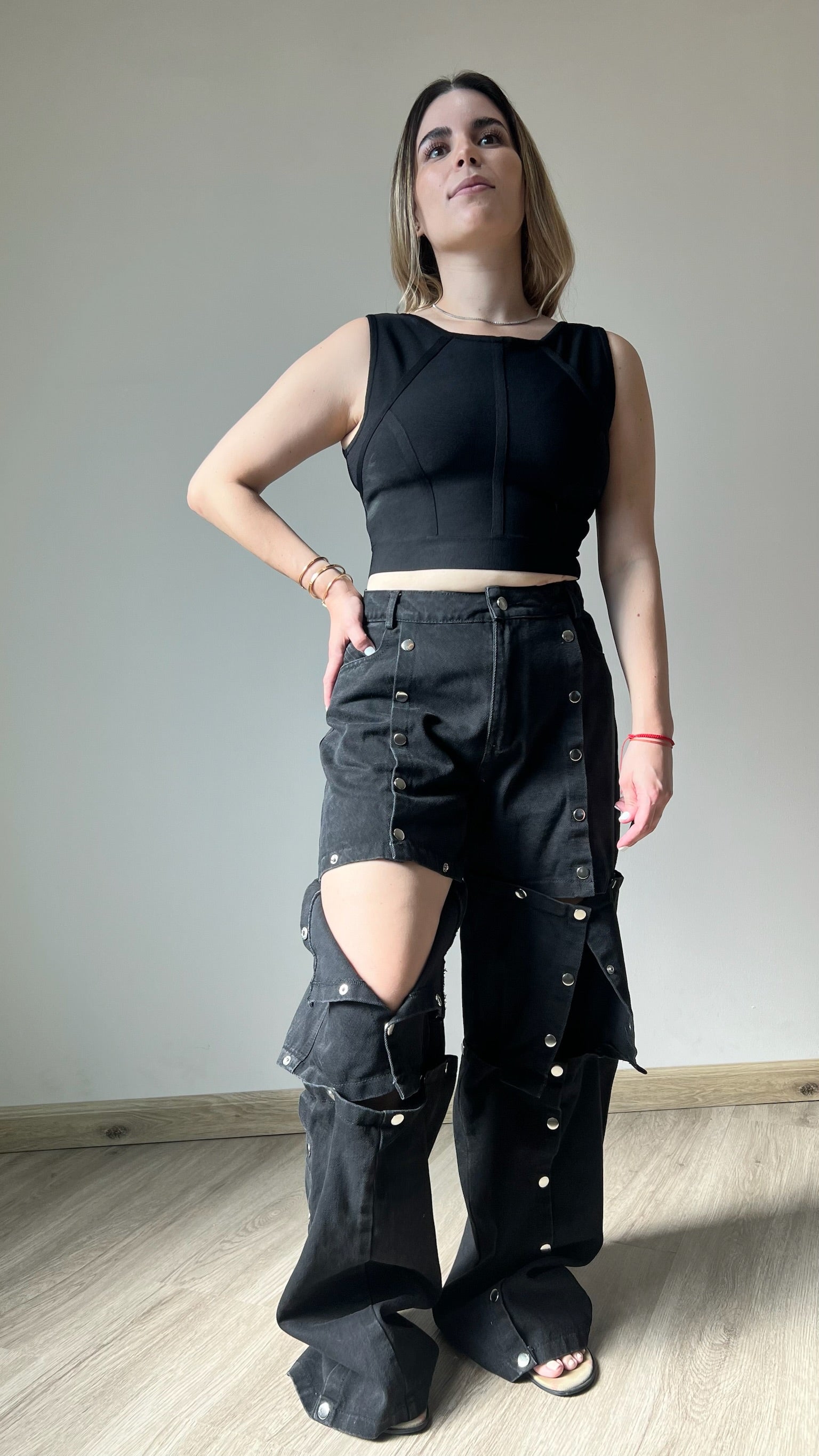Janelle buttoned straight-leg jeans